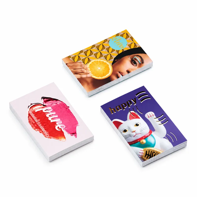 Namecard hiệu ứng UV định hình chữ nổi và ép kim – In Quảng Cáo Q7