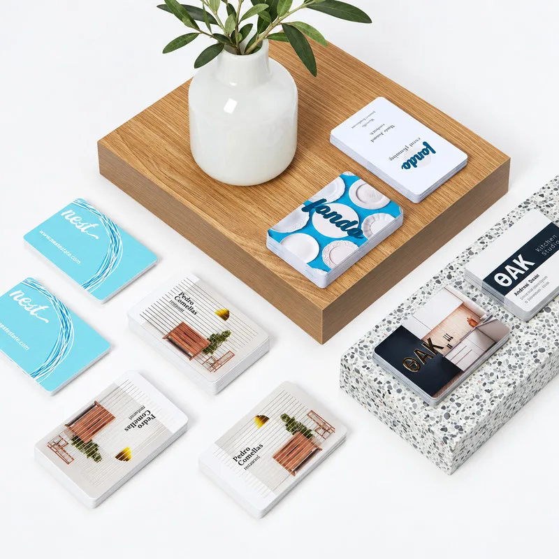 Namecard bo góc tròn giấy dày ghép và ép kim vàng logo ΘAK