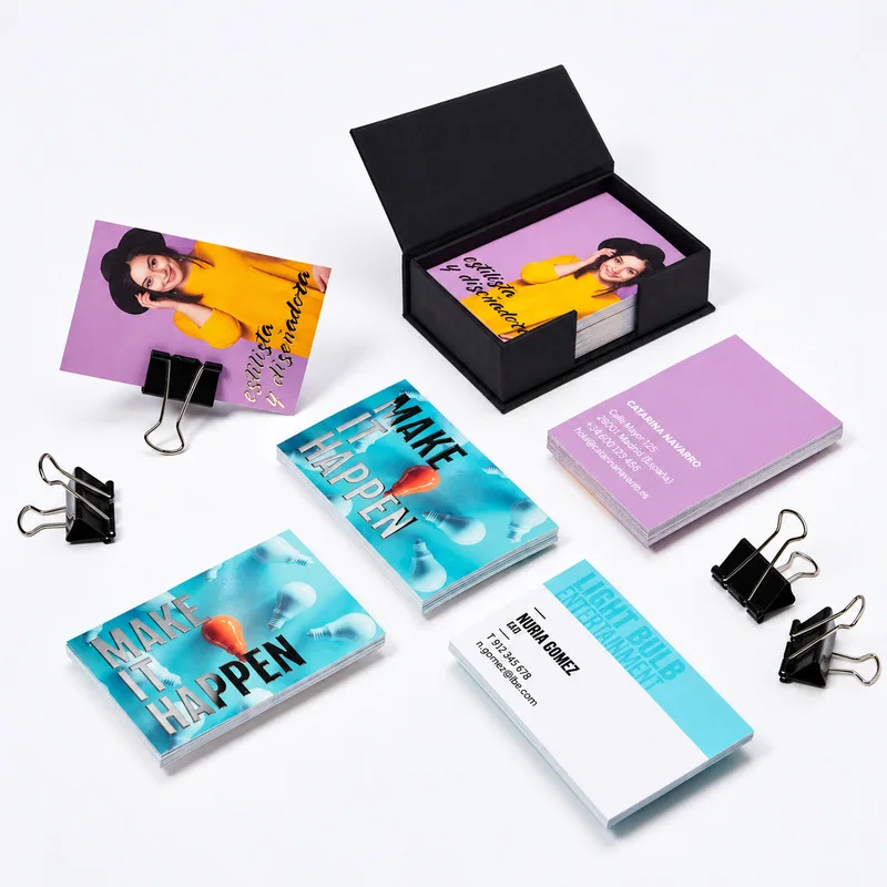 Namecard cán màng và hộp đựng namecard màu đen nắp nam châm