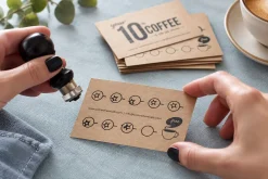Đóng dấu thẻ tích điểm cà phê giấy kraft