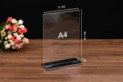Standee mica khổ A4 đế đen