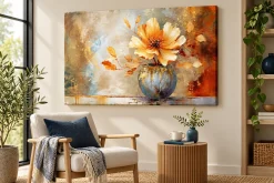 Tranh Canvas hoa nghệ thuật khổ lớn trong không gian phòng khách tối giản.