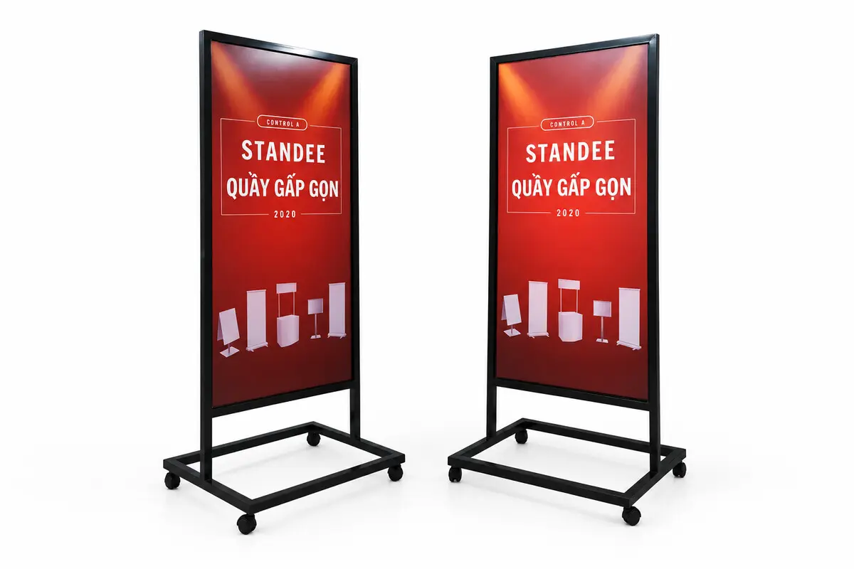 Hai standee chân sắt có bánh xe đặt cạnh nhau