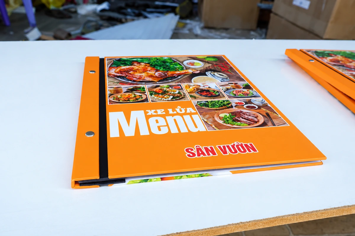 in ấn nhà hàng quận 8 - Menu bìa bồi ba ốc thay ruột